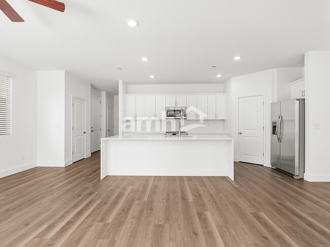 Foto del edificio - 5804 Fly Fisher St
