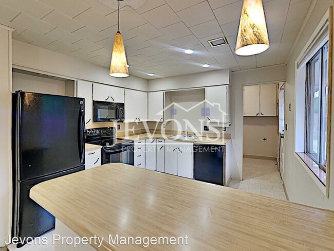 Foto del edificio - 3 br, 2 bath House - 3208 Carol Ave