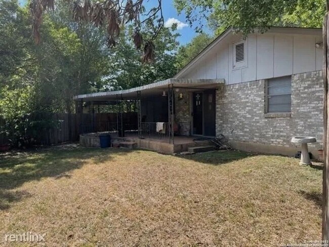 Foto del edificio - 3 Bedroom Single Family Home in San Antonio