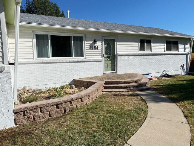 Building Photo - Newly Remodeled Ranch Style Home in Centen...