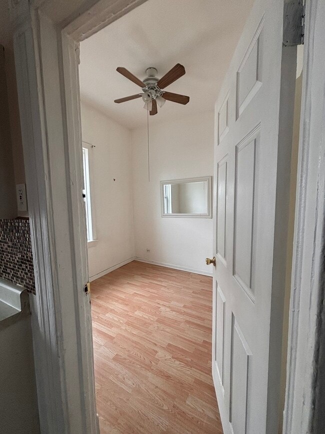 Building Photo - 2701 W 18th St