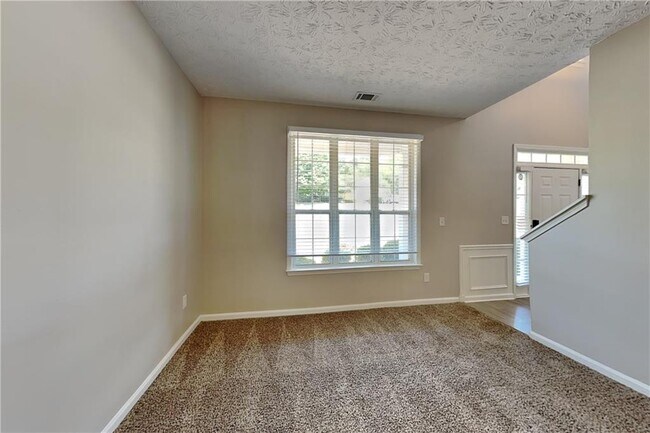 Building Photo - 1620 Berryhill Rd