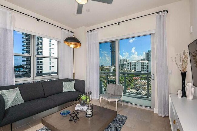 Building Photo - 2601 Biscayne Blvd