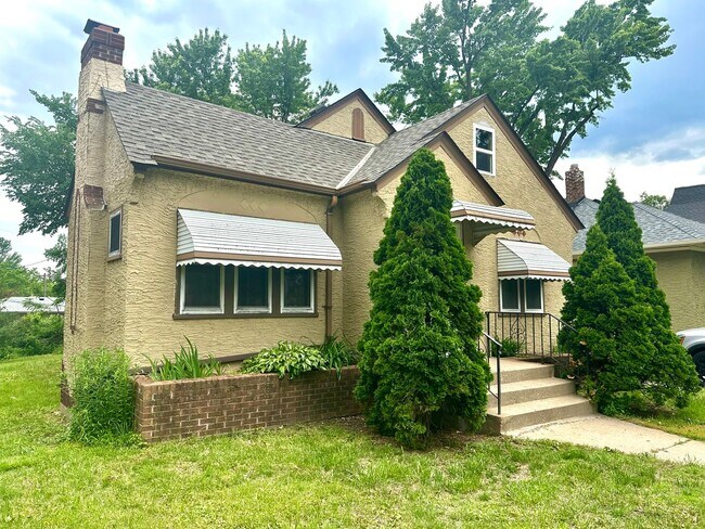 Foto del edificio - Charming 3 Bedroom Single Family Home Avai...