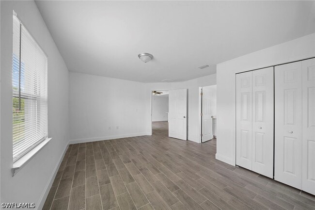 Building Photo - 5022 25th St SW