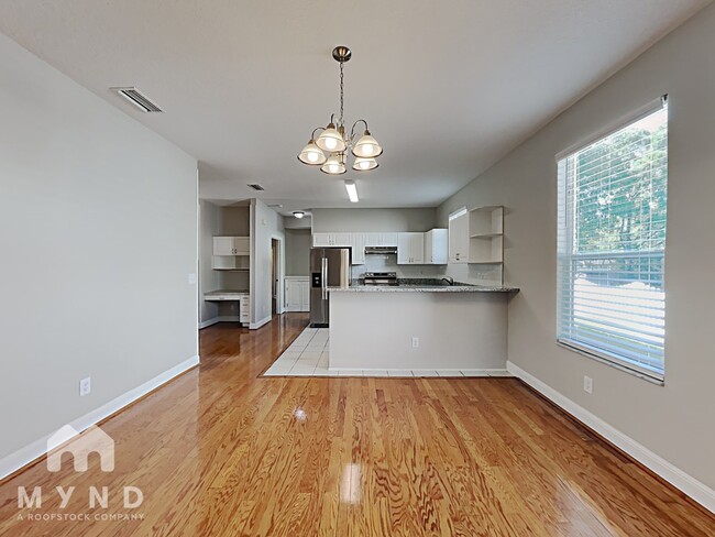 Foto del edificio - 6409 Ashville Dr