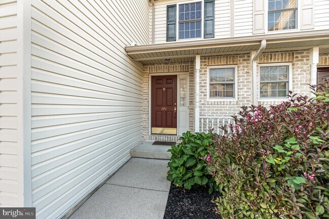 Building Photo - 141 Oaklea Rd