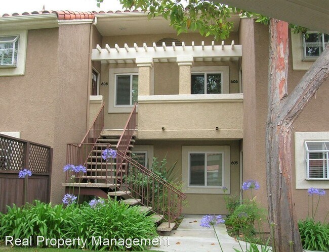 Building Photo - 2 br, 1 bath House - 600 Sea Cliff Way - 606