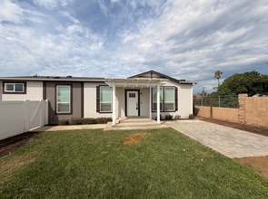 Building Photo - 4287 Corona Ave