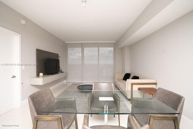 Building Photo - 16385 Biscayne Blvd