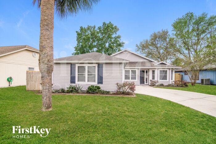 Foto principal - 8450 Sugartree Dr