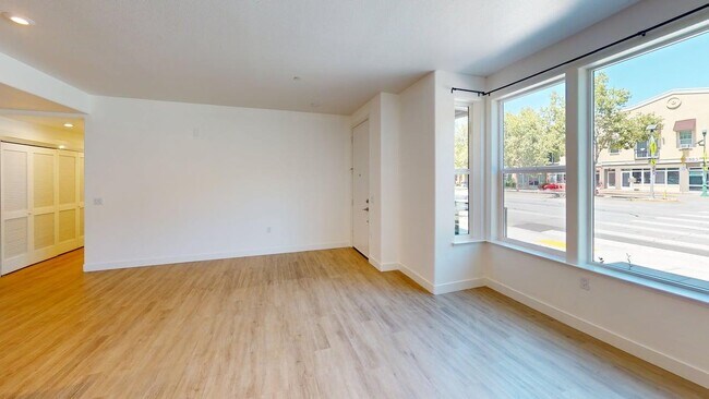 viviendo - West End Townhomes