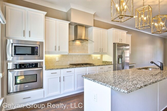 Building Photo - 3 br, 3.5 bath House - 1281 Dahlgren Lane