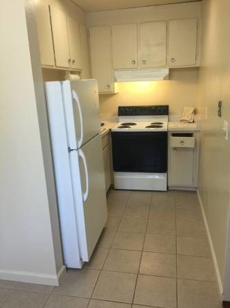 Foto del edificio - 3195 Pearl Ave