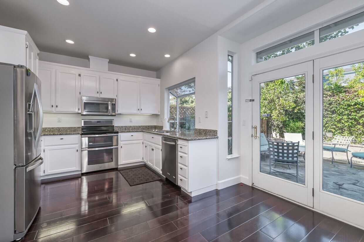 212 Country Meadows Ln, Danville, CA 94506 Townhome Rentals in