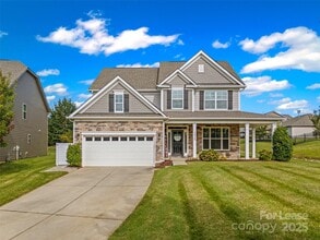 Building Photo - 2425 Chinkapin Ct