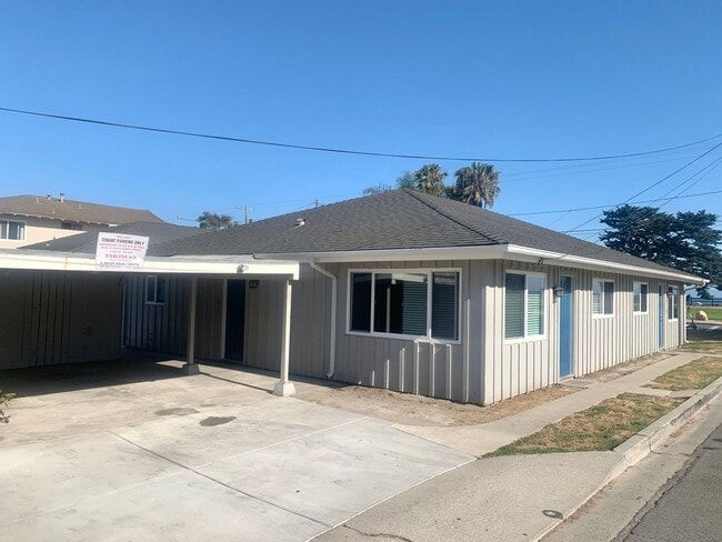 Building Photo - 6798 DP