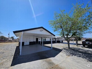 Building Photo - 1083 E Calvada Blvd