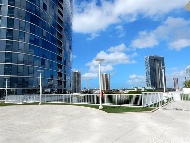 Building Photo - 1296 Kapiolani Blvd