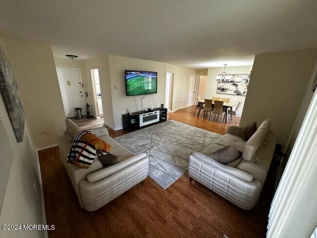 Foto del edificio - 178 Amberly Dr