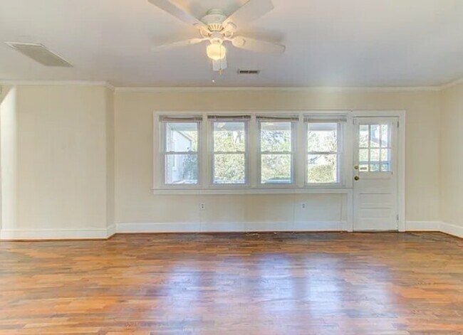 Foto del edificio - 5521 Wrightsville Ave