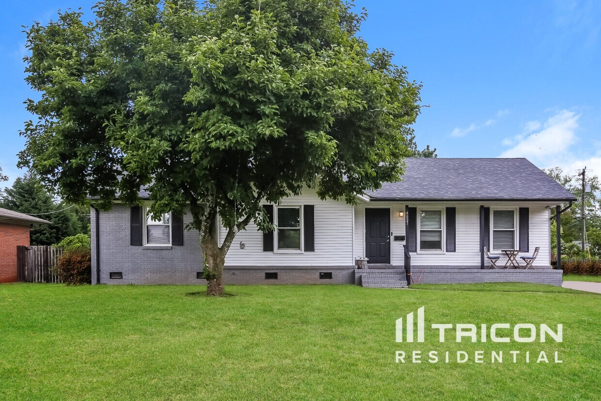 Foto principal - 4021 Sudbury Rd