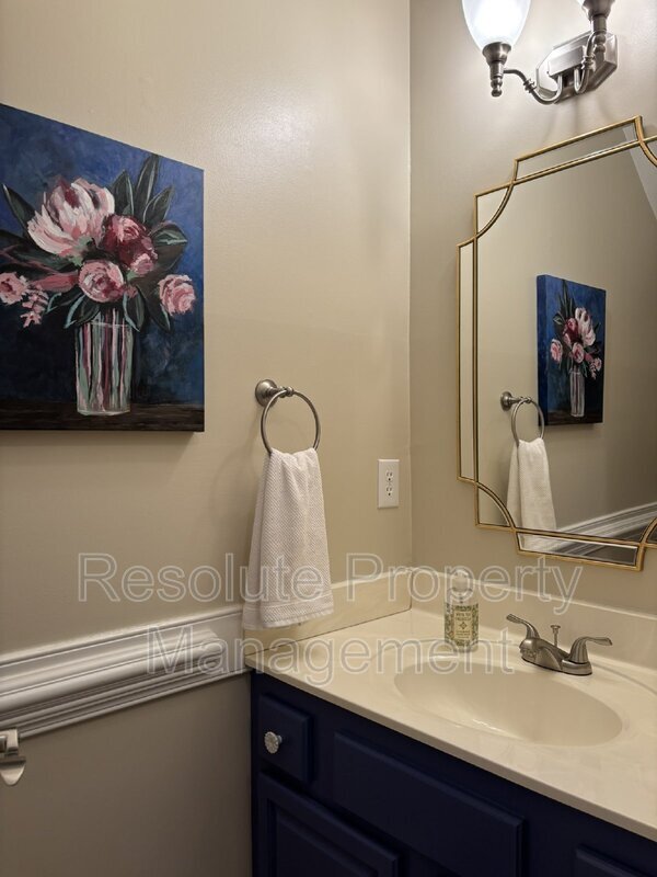 Foto del edificio - 7802 Coach House Ln