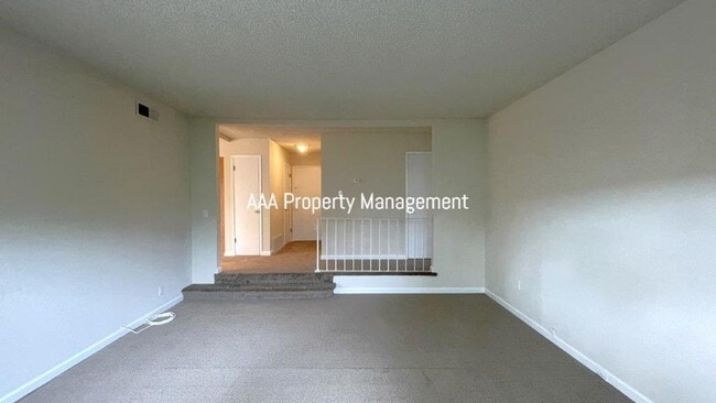 Building Photo - Concord Immaculate 4 bedroom 2 bath home, ...