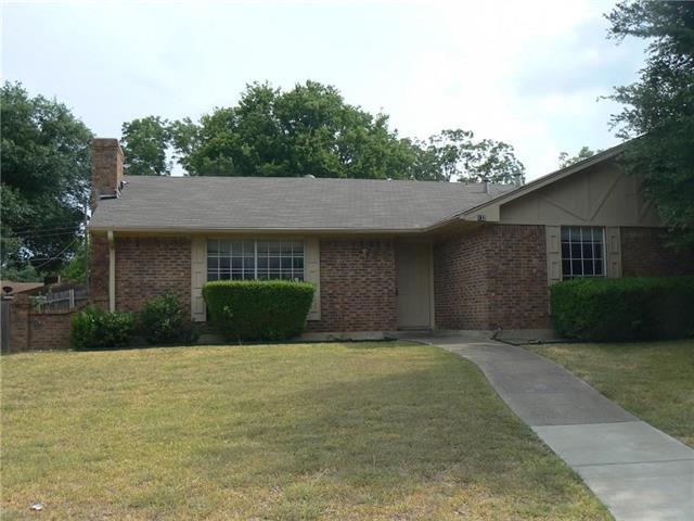 Foto del edificio - 132 Gilbert Ave