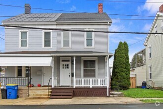 Building Photo - 625 S Ogontz St