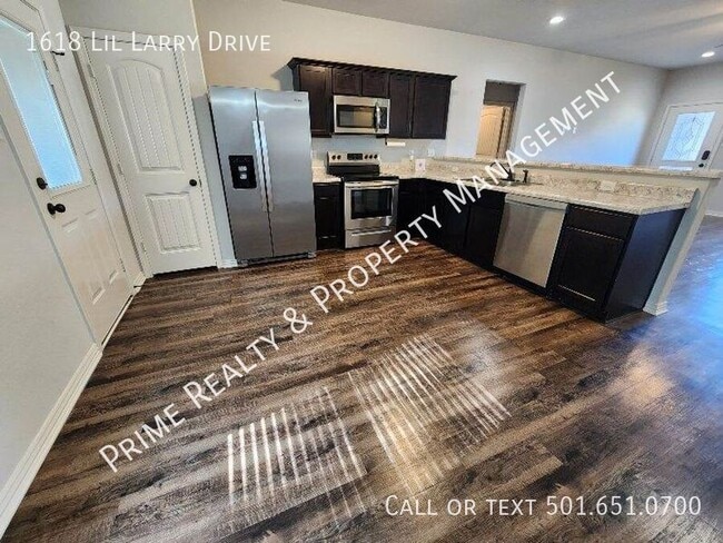 Building Photo - 1618 Lil Larry Dr