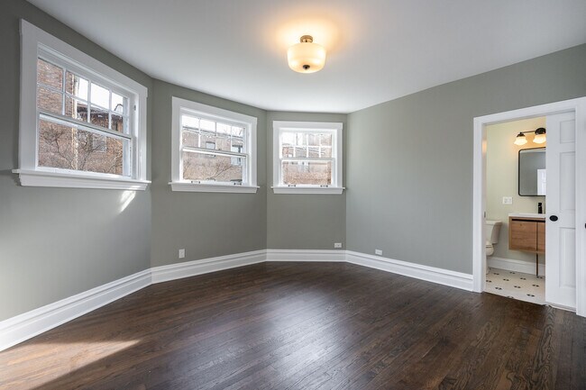 Building Photo - 3909 W Eddy St