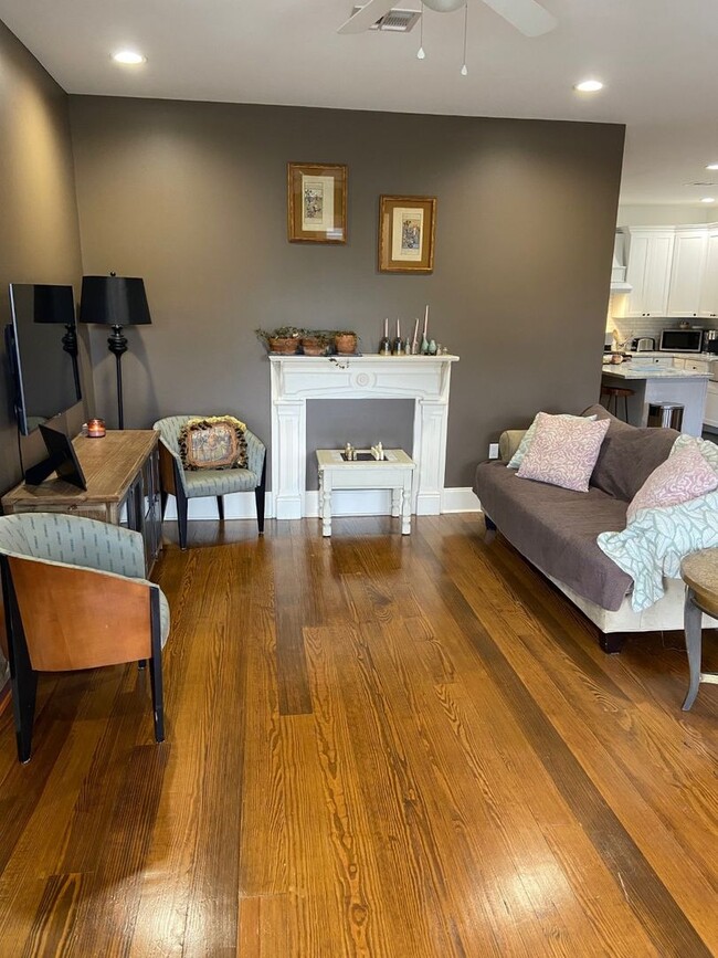 Foto del edificio - 3109 Broadway St