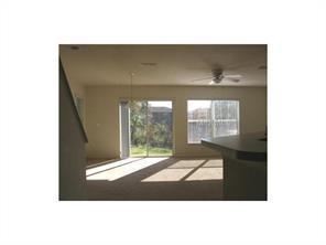 Foto del edificio - 10935 Kensington Park Ave
