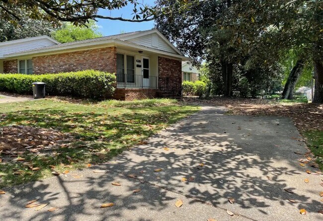 Building Photo - Wildwood Apartment Homes