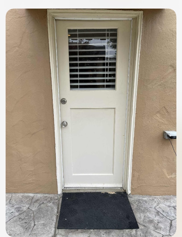 Photo - 001 Palm Ave House