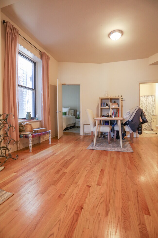 Foto del edificio - 1726 N Orchard St