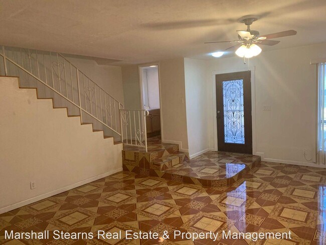 Building Photo - 3 br, 2.5 bath House - 3773 Garden North Dr.