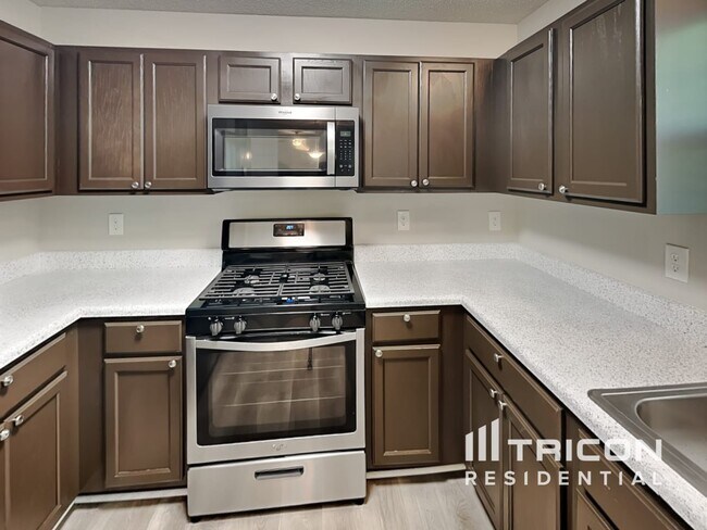 Building Photo - 105 Bainbridge Place Dallas GA