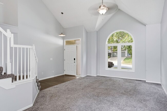 Building Photo - 14241 W 128th St