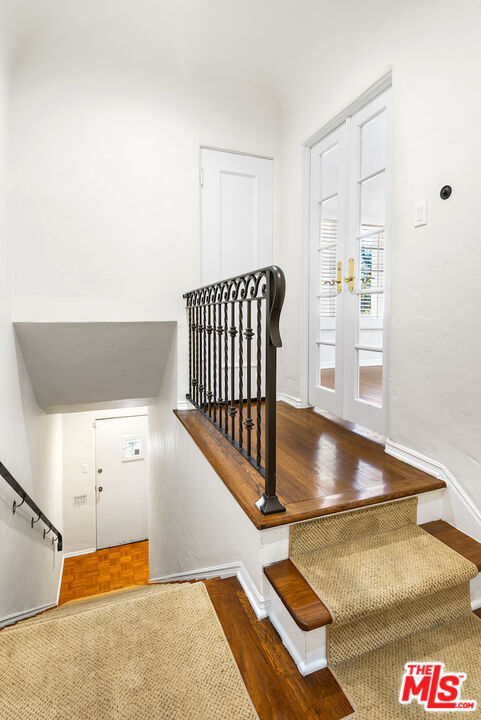 Foto del edificio - 119 N Orange Dr