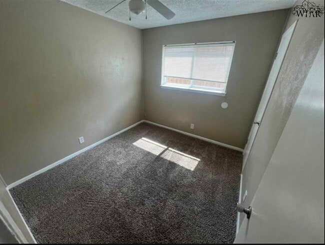 Foto del edificio - 5114 Fairway Blvd