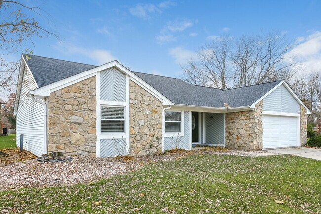 Building Photo - 7809 Hampton Pl