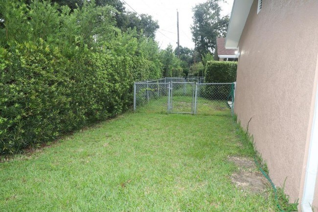 Building Photo - 415 Alamo Dr, Lakeland, FL 33813
