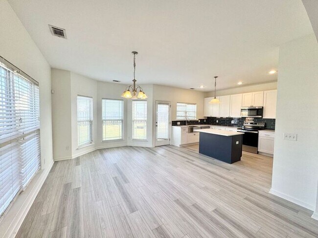 Foto del edificio - 186 Savannah Ln