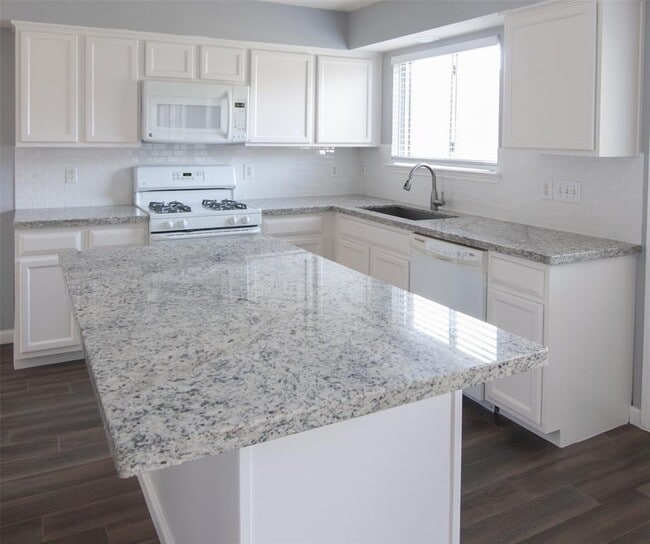 Building Photo - 7231 Brockington Dr