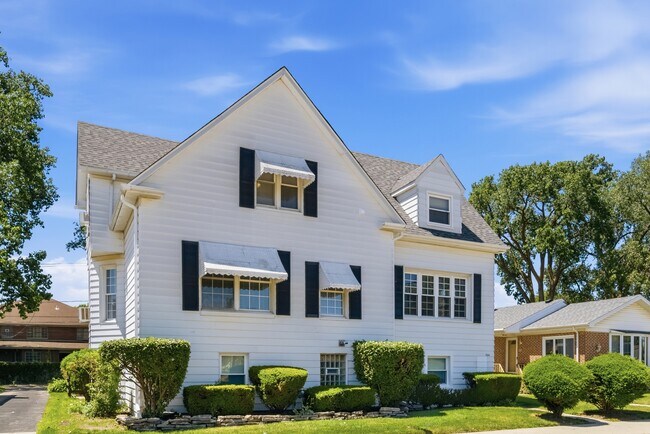 Foto del edificio - 7314 N Crawford Ave