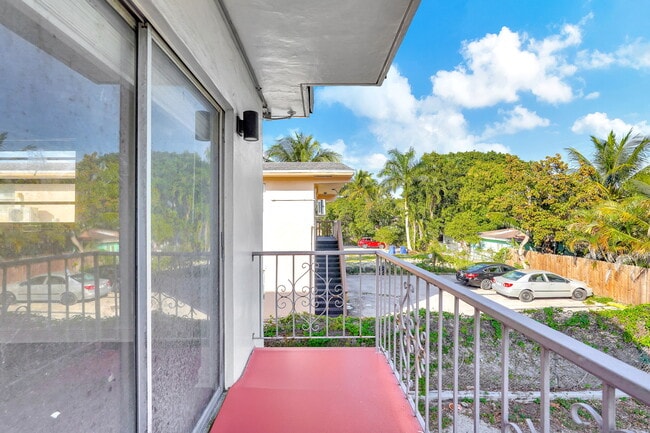 Foto del edificio - 8276 NE Miami Ct