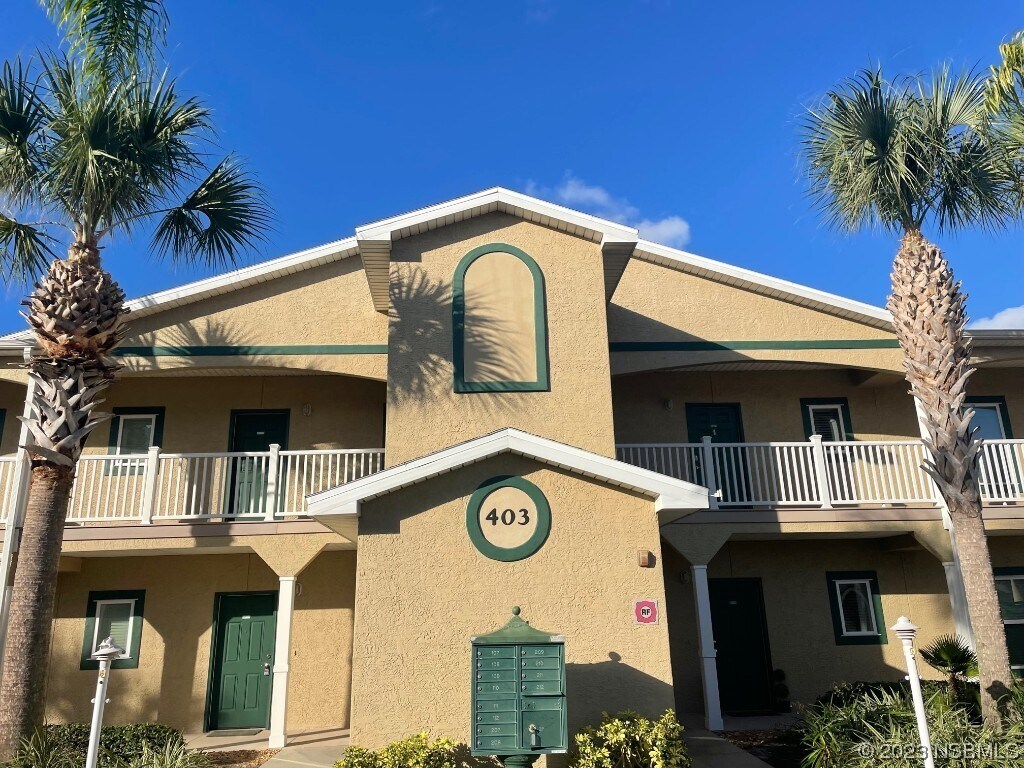 403 Bouchelle Dr Unit 212, New Smyrna Beach, FL 32169 Condo for Rent