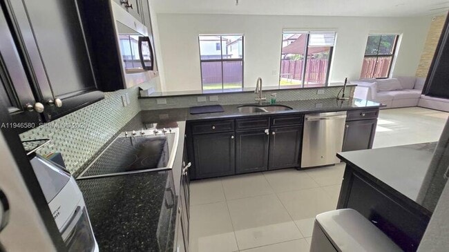 Foto del edificio - 10032 NW 87th Terrace